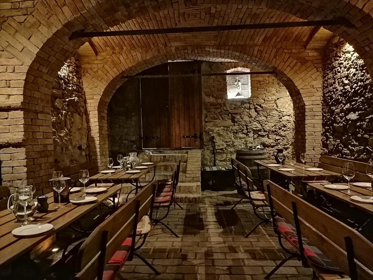 Hotel Privat Bohemia à Šatov Extérieur photo