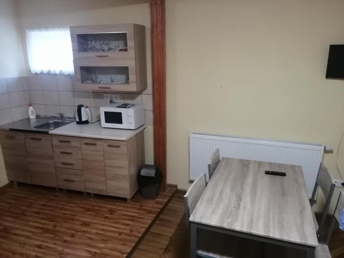 Hotel Privat Bohemia à Šatov Extérieur photo