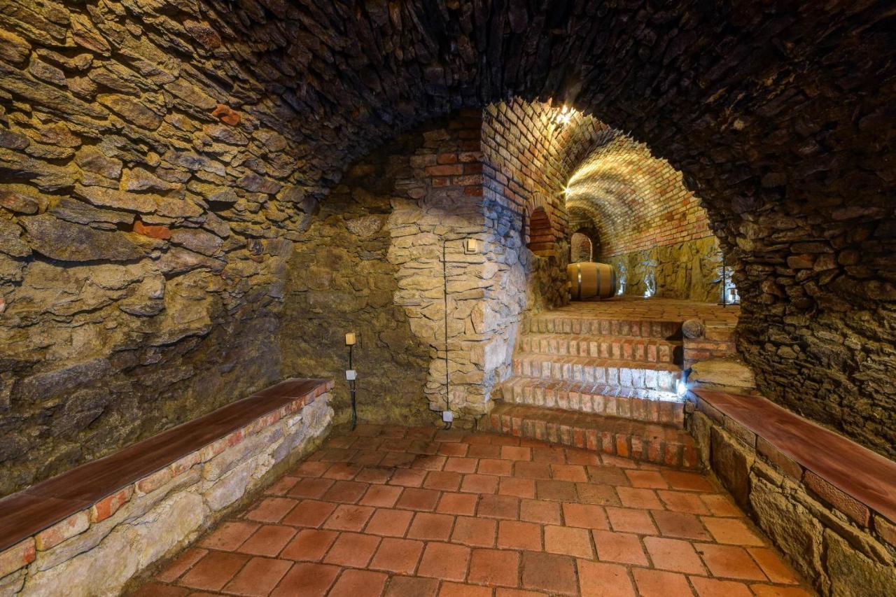 Hotel Privat Bohemia à Šatov Extérieur photo