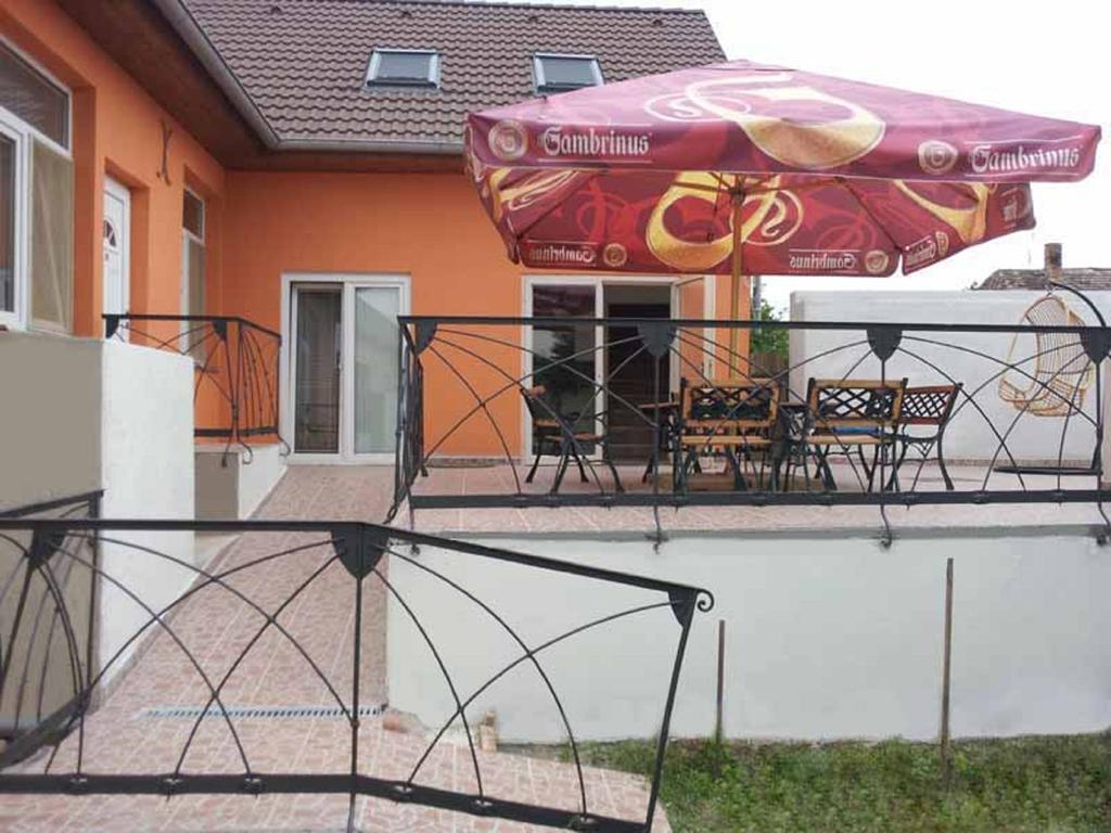 Hotel Privat Bohemia à Šatov Extérieur photo
