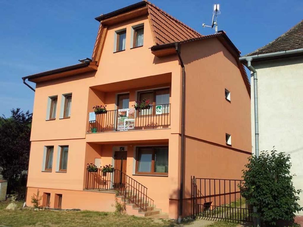 Hotel Privat Bohemia à Šatov Extérieur photo